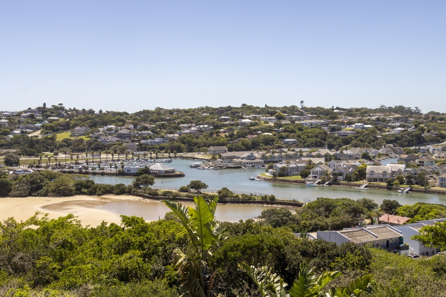 4 Bedroom Property for Sale in West Bank Eastern Cape